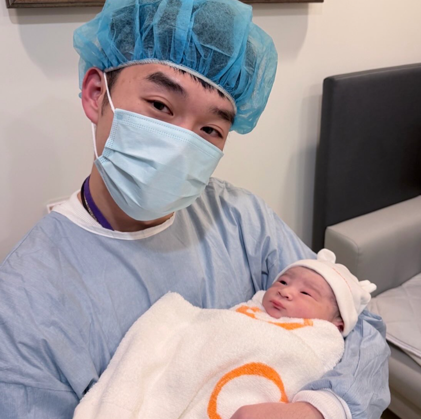 王齊麟和陳詩媛迎接兒子誕生。（圖／翻攝王齊麟IG）